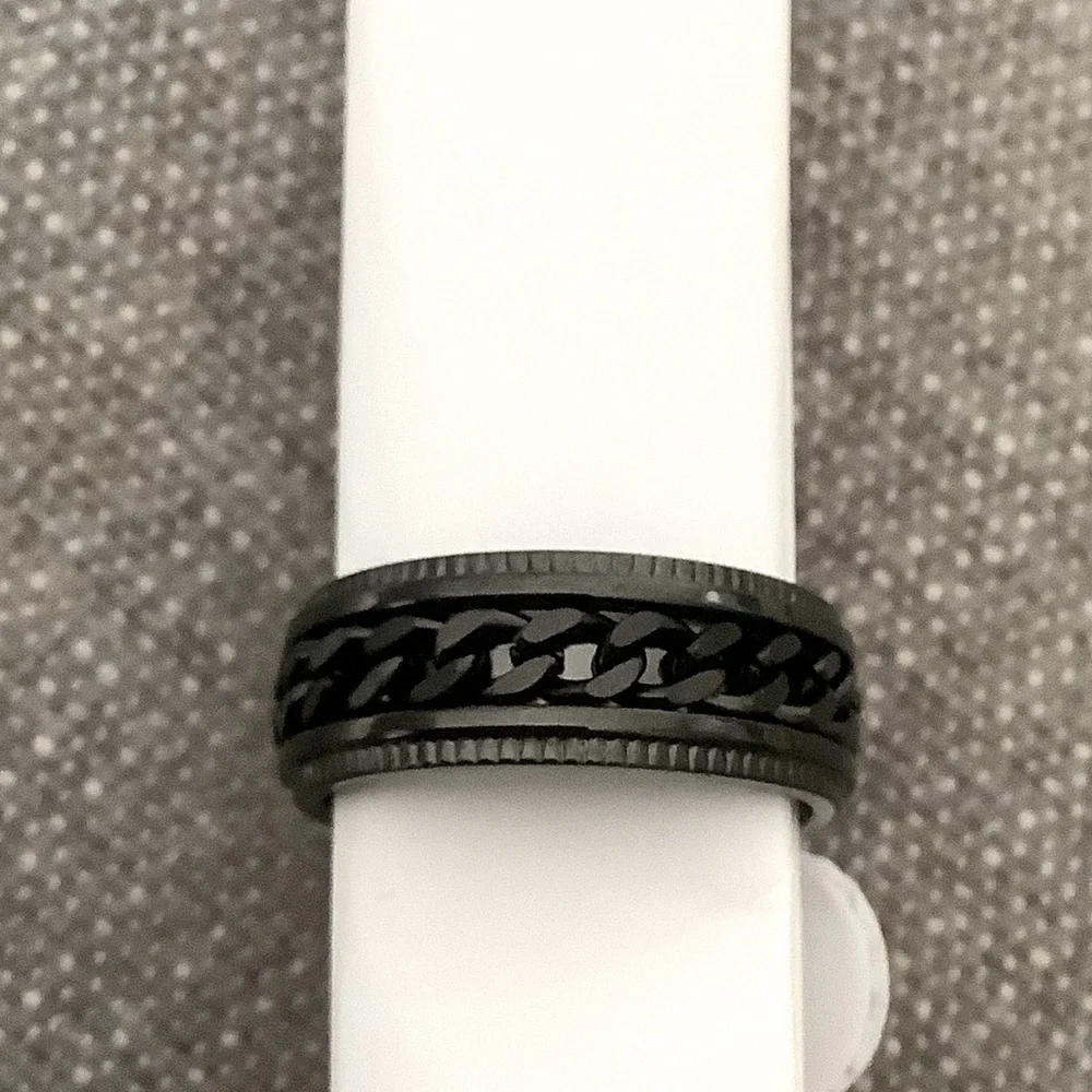 Black Stainless Steel Anxiety Spinner Fidget Ring For Men & Women🌻